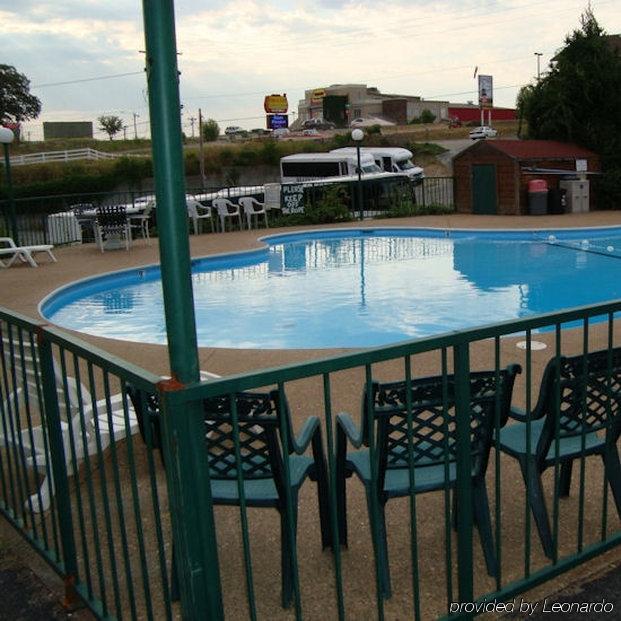Hall Of Fame Branson Facilities photo