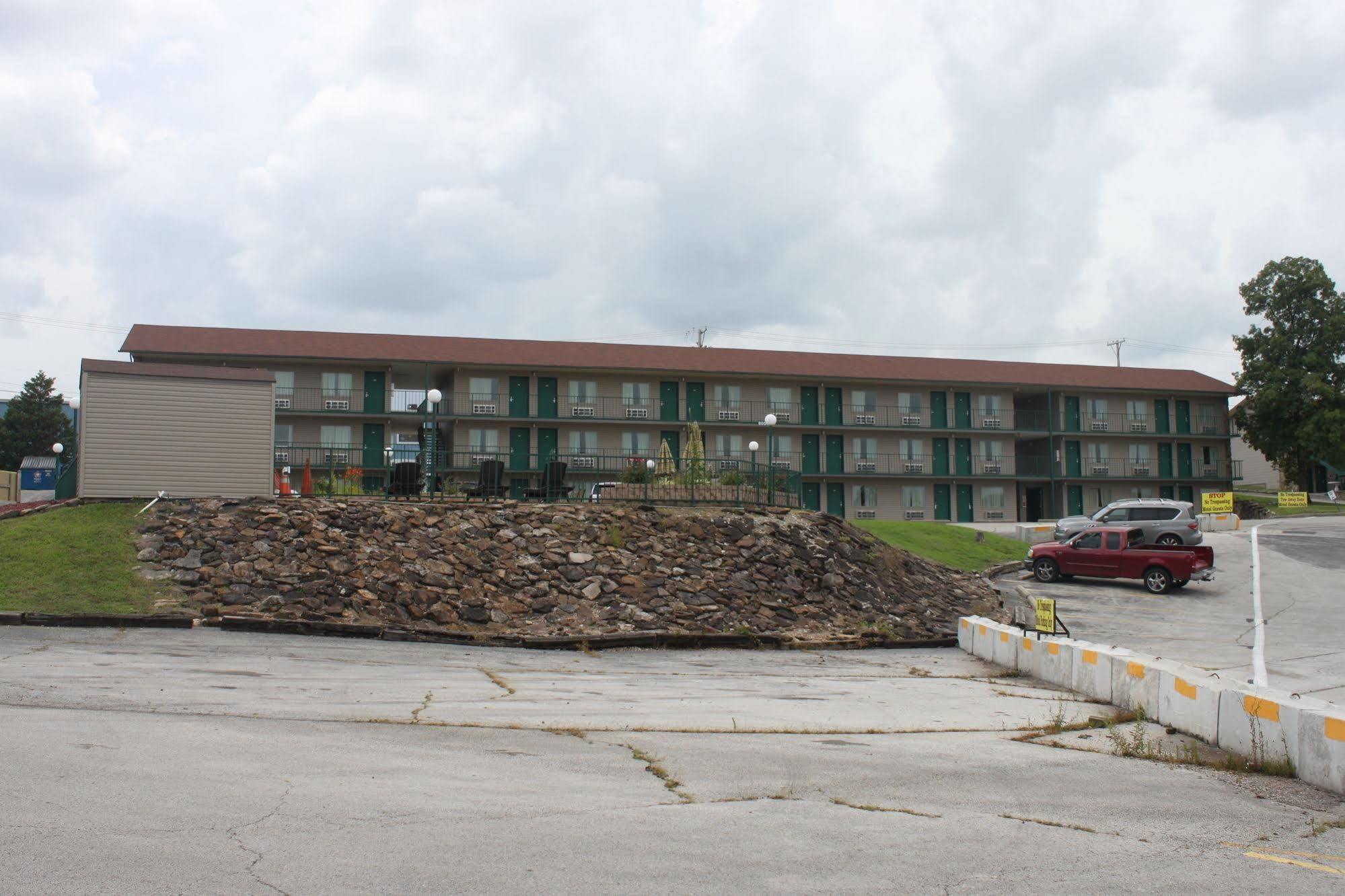 Hall Of Fame Branson Exterior photo